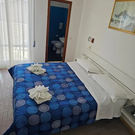 Hotel Sara*** Cesenatico Exterior photo